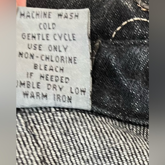 Embroidered Denim Jacket - Picture 7 of 9